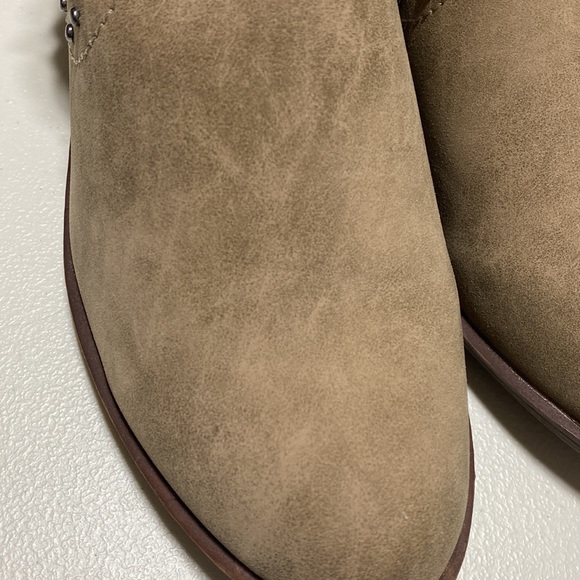 Seven7 Mr Stokley boots like new condition  tan with embellishments - Picture 8 of 8